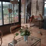La Petite Ecole De La Baie