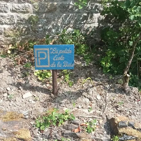 La Petite Ecole De La Baie Ποντορσόν