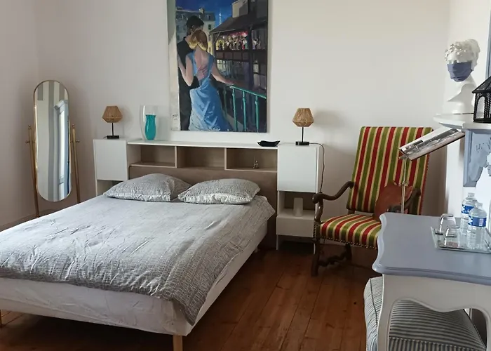 La Petite Ecole De La Baie