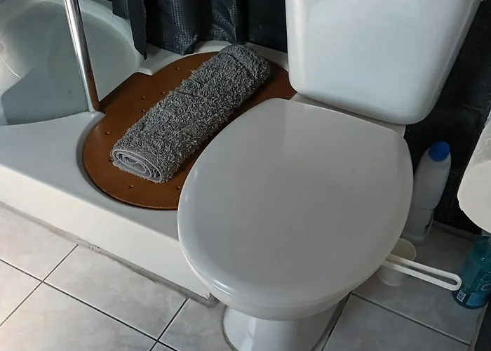 La Petite Ecole De La Baie Pontorson