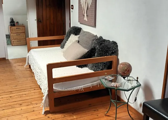 La Petite Ecole De La Baie