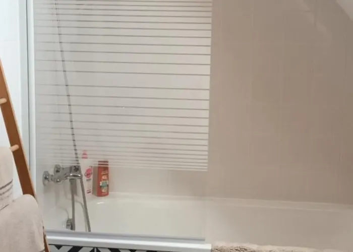 La Petite Ecole De La Baie Pontorson