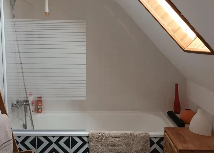 La Petite Ecole De La Baie *